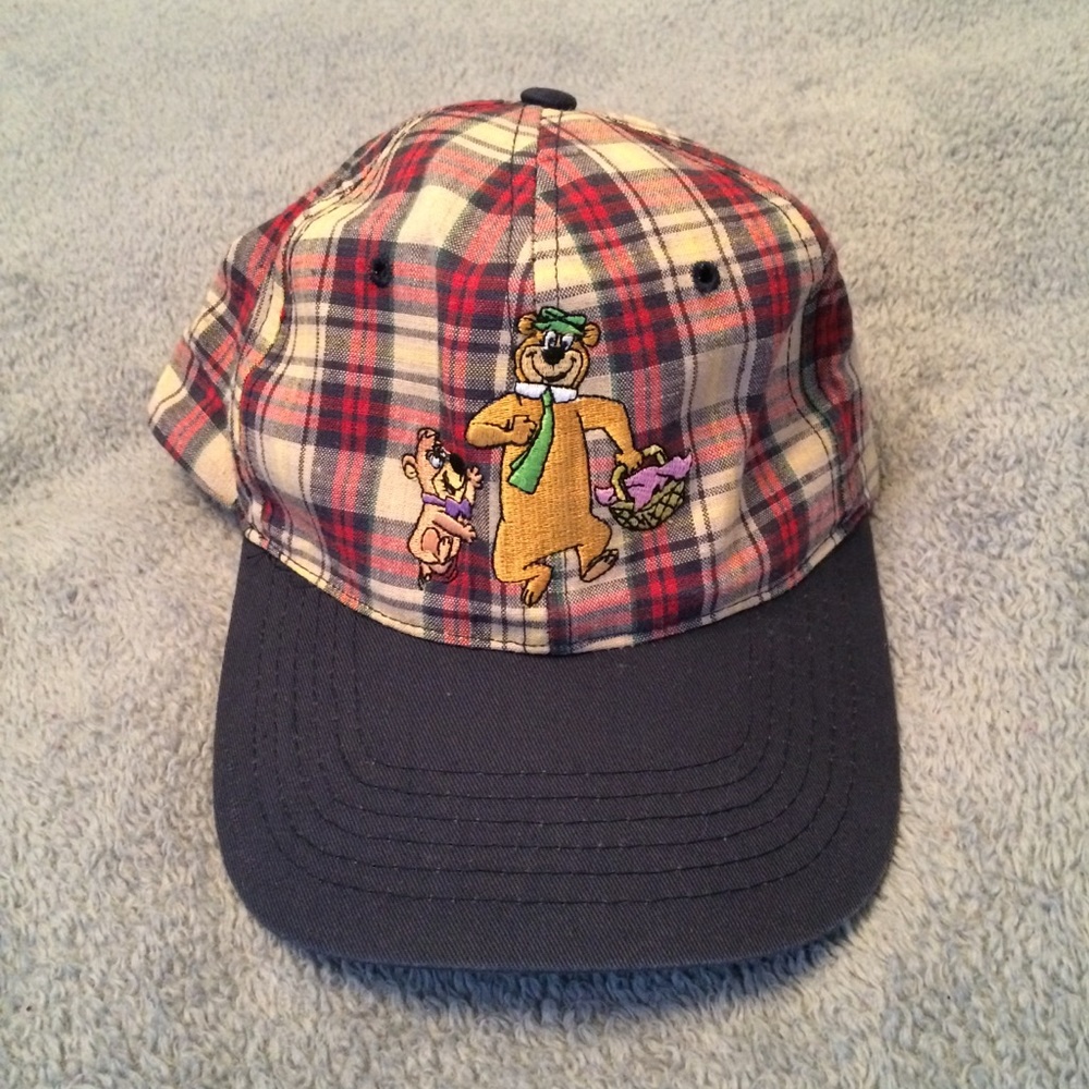 Vintage 1993 yogi bear SnapBack adult